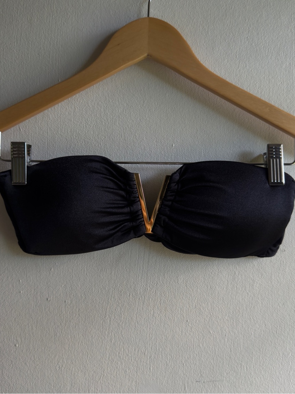 Victoria's Secret Reversible V-Hardware Monogram Bandeau Bikini Top⁠